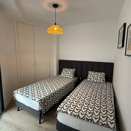 Apartment H2m Postigo Duplex Terrace 2 Bathrooms, Smart Tv, Oven *